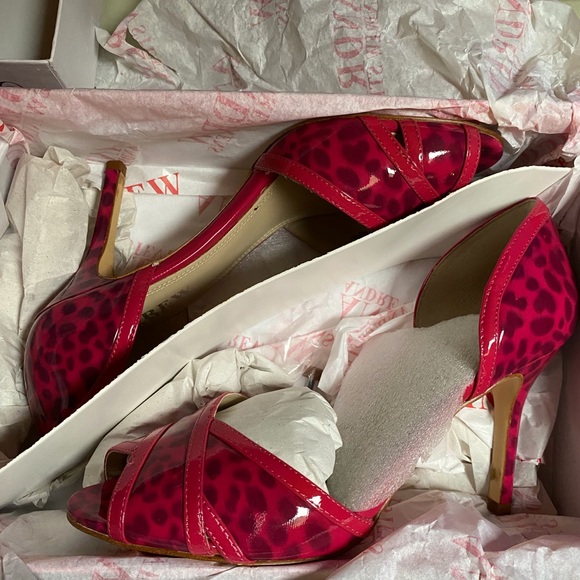 Andrew Stevens fuchsia leopard heels - Picture 3 of 5